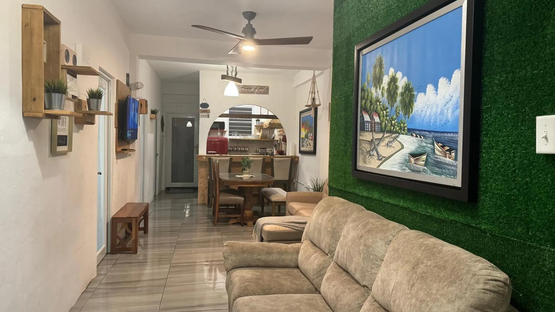 Apartment Vss Rustic In Arecibo - Stylish & Relaxing Escape Near Beaches